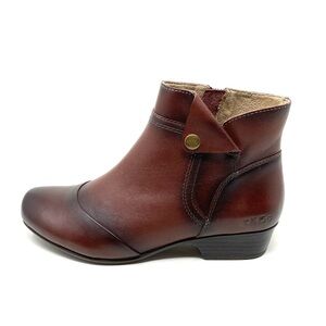 Taos Womens Oh Snap Dress Zip Bootie- Whiskey Smooth Leather